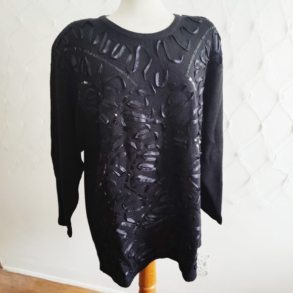 Vintage Pullover Sweater / Black w/ Bows & Sequins / Size 1X - Picture 1 of 5